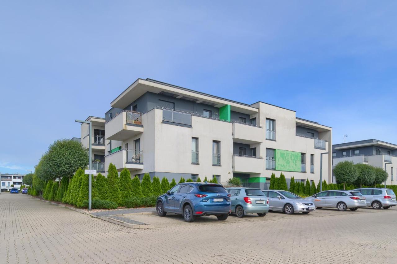 Poznan Grafitowa Modern Apartment Exterior foto
