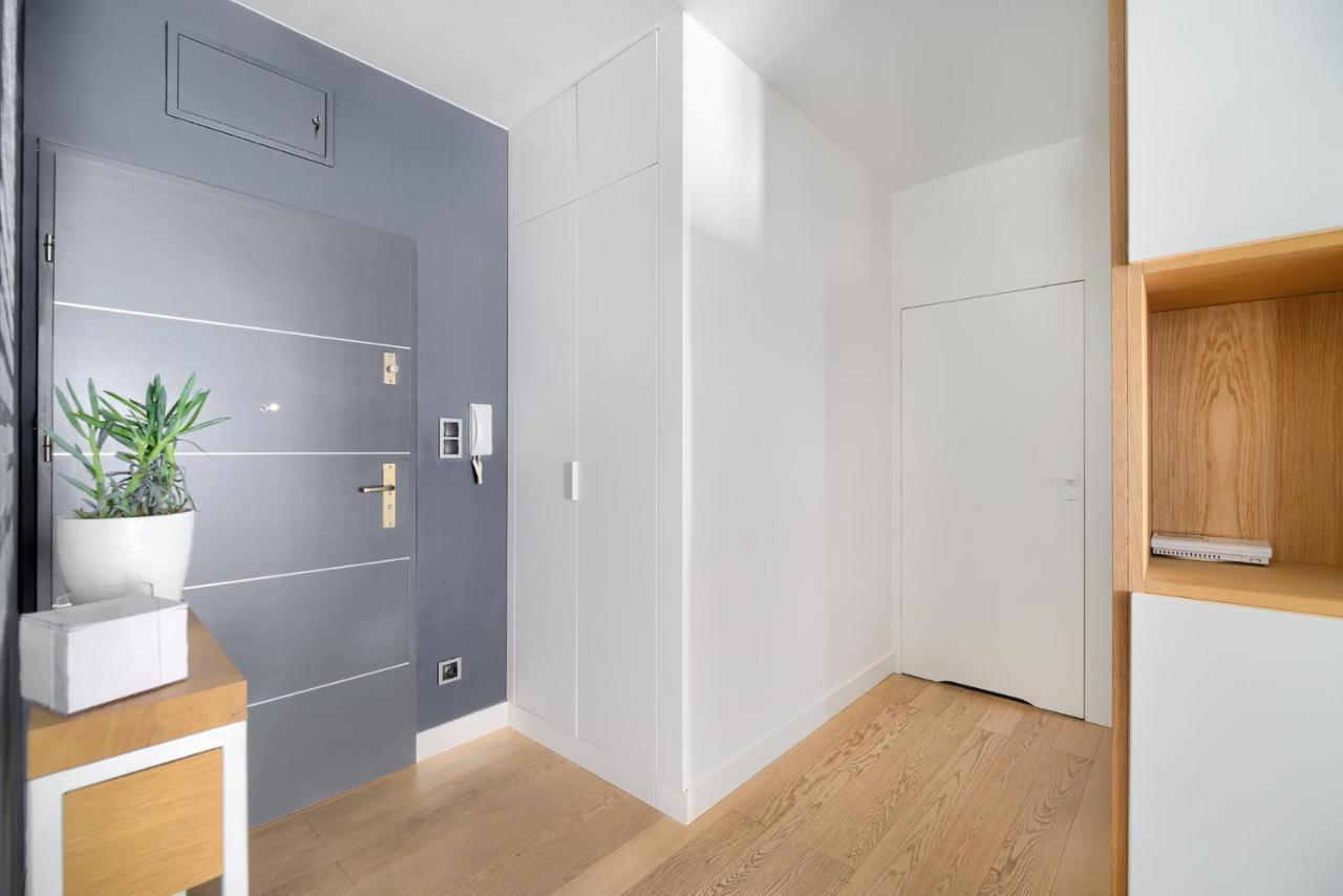 Poznan Grafitowa Modern Apartment Exterior foto